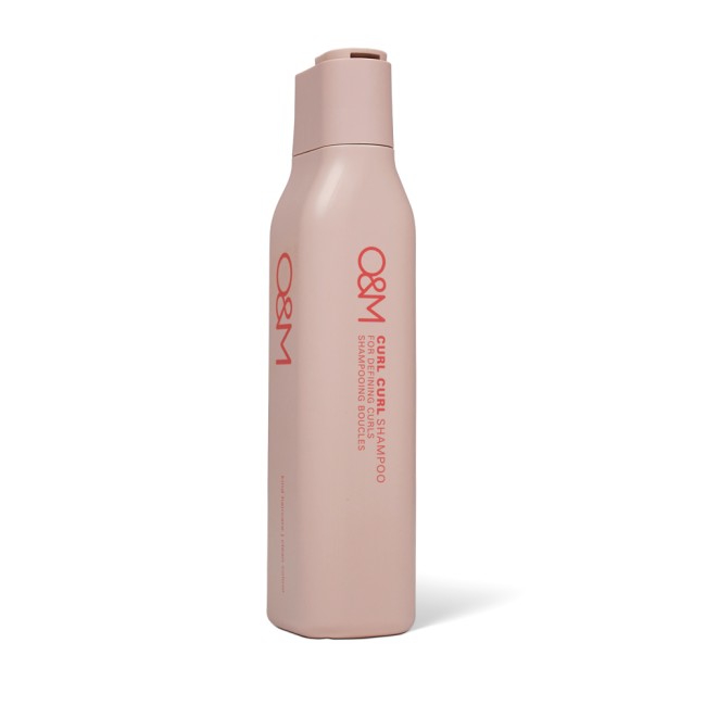 O&M Curl Curl Shampoo in 250ml size